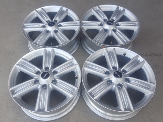 ล้อปล่าว ISUZUBlue Power 1.9 ขอบ18  4 ล้อ