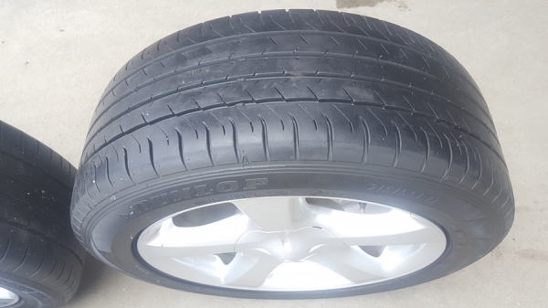 ขายล้อISUZU V Cross17 ยาง215/55/17 4 ล้อ ขายล้อISUZU V Cross17 ยาง215/55/17 4 ล้อ