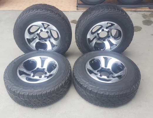 ล้อมือ2 ขอบ15 6รู139 กว้าง7 ยาง 225/75/15  4 ล้อ