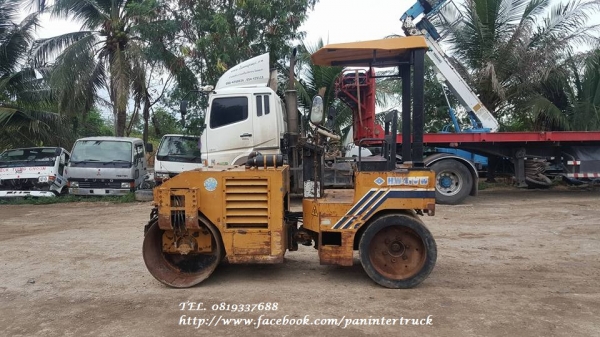 SALE**FROM JAPAN SUMITOMO-HW-41VW รถบดหน้าเหล็กหลังยาง/ขนาด 4 ตัน /สั่นสะเทือนด้านหน้า/ขับเคลื่อน 2 เพลา/ เลี้ยวเอว /เครื่องยนต์KUBOTA-V1505 , 4สูบ/มีเอกสารแจ้งจำหน่าย