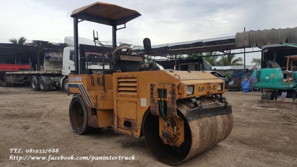 SALE**FROM JAPAN SUMITOMO-HW-41VW รถบดหน้าเหล็กหลังยาง/ขนาด 4 ตัน /สั่นสะเทือนด้านหน้า/ขับเคลื่อน 2 เพลา/ เลี้ยวเอว /เครื่องยนต์KUBOTA-V1505 , 4สูบ/มีเอกสารแจ้งจำหน่าย