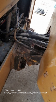 SALE**FROM JAPAN SUMITOMO-HW-41VW รถบดหน้าเหล็กหลังยาง/ขนาด 4 ตัน /สั่นสะเทือนด้านหน้า/ขับเคลื่อน 2 เพลา/ เลี้ยวเอว /เครื่องยนต์KUBOTA-V1505 , 4สูบ/มีเอกสารแจ้งจำหน่าย