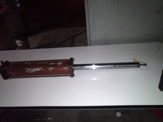 กระบอกยกไฮดรอลิก