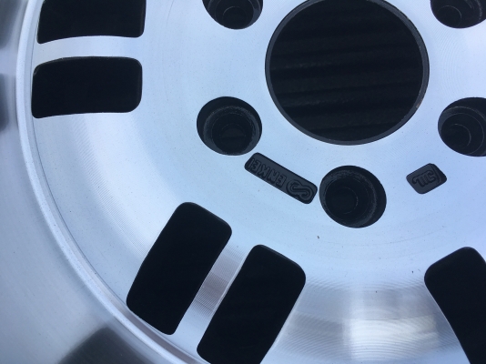 ????????ล้อENKEI ขอบ15 6รูกว้าง8.5 ET-20 ทำสีมาใหม่ ล้อหนาๆ ไม่คดไม่ดุ้ง ดูล้อได้ที่บุรีรัมย์ครับ ☎️0850005579 ????????ส่งได้ทั่วไทย