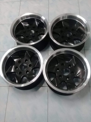 ล้อขอบ 15 x7 6รู 139 ET-13 ทำสีมาใหม่ หนาๆไม่คดไม่ดุ้ง สวยๆ