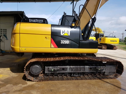 ขายด่วน!! Cat  320D2 (บูมยาว) 3200ชม. สภาพสวยค่ะ