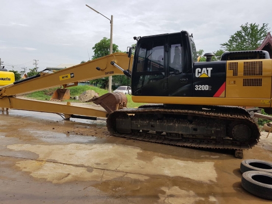 ขายด่วน!! Cat  320D2 (บูมยาว) 3200ชม. สภาพสวยค่ะ