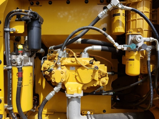 ขายด่วน!! Cat  320D2 (บูมยาว) 3200ชม. สภาพสวยค่ะ