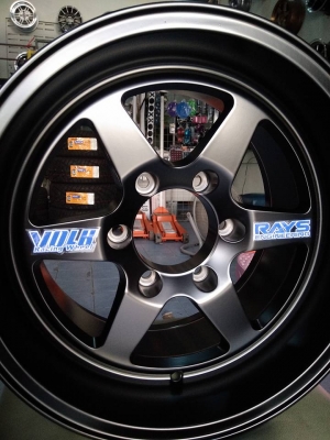 แม็กใหม่ลายทีอี37 ขอบ 16 ใส่กระบะ 6 รู ราคา 9900 บาท แม็กใหม่ลายทีอี37 ขอบ 16 ใส่กระบะ 6 รู ราคา 9900 บาท