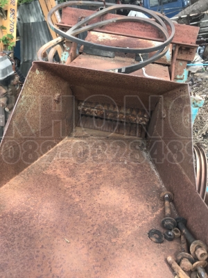 ขายด่วน เครื่องตัดหญ้า ตัดกิ่งไม้ 4ใบมีดสับ เครือง อีสุ เจมินี่90แรง พร้อมสาลี่ลาก เลิกใช้งานแล้ว ขาย 35000 บาท