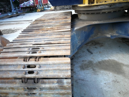 Komatsu PC200-5 สภาพเต็มตามรุ่น เก็บบางส่วน สวยเดิม เอกสารเล่ม