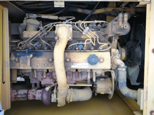 Komatsu PC200-5 สภาพเต็มตามรุ่น เก็บบางส่วน สวยเดิม เอกสารเล่ม