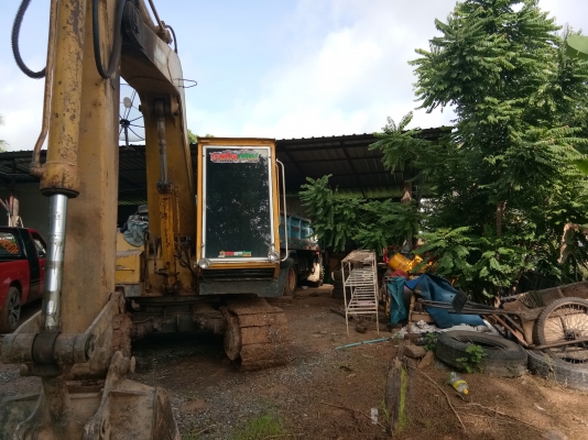 ขายแบคโฮ60พร้อมใช้งานเอวแน่นโซ่ดีสนใจโทร0641019335/0807346335ครับ