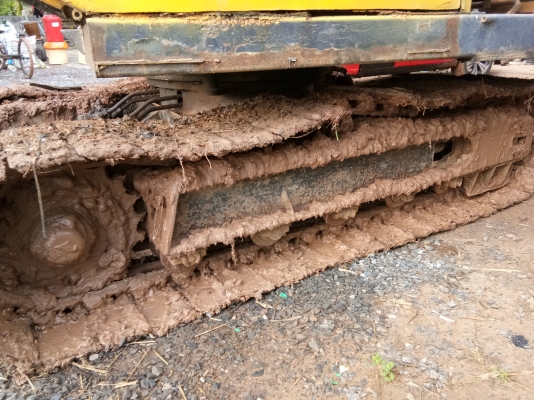 ขายแบคโฮ60พร้อมใช้งานเอวแน่นโซ่ดีสนใจโทร0641019335/0807346335ครับ