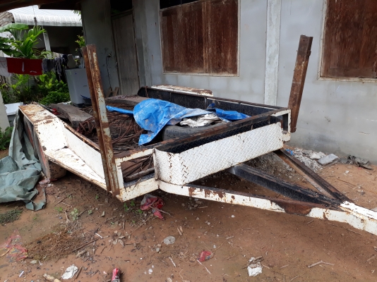 ขายตามสภาพเทเลอร์ รถเกี่ยว ใส่ DC 60