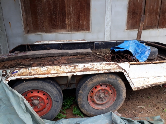 ขายตามสภาพเทเลอร์ รถเกี่ยว ใส่ DC 60 ขายตามสภาพเทเลอร์ รถเกี่ยว ใส่ DC 60