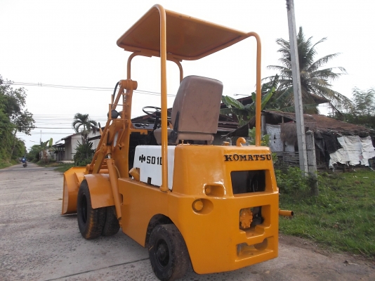 ขายรถตัก KOMATSU SD 10-3 สภาพพร้อมใช้ เก่าใน สภาพดี สีใหม่ ขายรถตัก KOMATSU SD 10-3 สภาพพร้อมใช้ เก่าใน สภาพดี สีใหม่