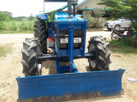 ขาย6640/4×4/คานนืวปี96 ขาย6640/4×4/คานนืวปี96