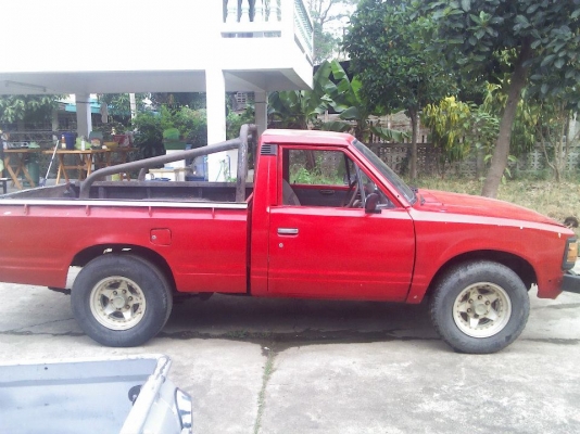 Datsun 720 ภาษีเต็ม พร้อมโอน พร้อมลุย ขับกลับได้เลย
