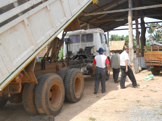ขาย 10 ล้อดั้ม HINO F17 2เพลา เครื่องHO7C ดั้ม 12 ตัน สวยๆ กระบะเหล็กคอกสูง คัซซีสวยๆ ขายถูกๆๆๆ............มากสนในติดต่อด่วน. ขาย 10 ล้อดั้ม HINO F17 2เพลา เครื่องHO7C ดั้ม 12 ตัน สวยๆ กระบะเหล็กคอกสูง คัซซีสวยๆ ขายถูกๆๆๆ............มากสนในติดต่อด่วน.