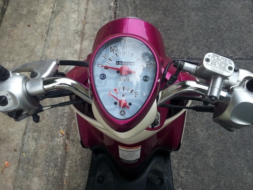 ขาย yamaha fino  รถปลายปี52 เครื่อง-ชุดสีแท้เดิมเหมือนป้ายแดง