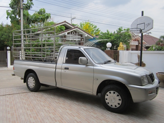 ขาย MITSUBISHI L200 STRADA 2.5CC ขาย MITSUBISHI L200 STRADA 2.5CC