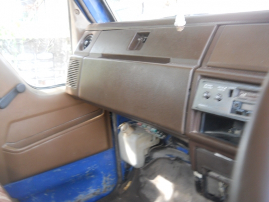 ขาย 6 ล้อ TOYOTA (BU87)115 แรง 2 ใบปัด รถบ้านแท้ๆ เครื่องแรง ดี คัซซีดีมาก สวย ไม่ผุ ไม่บวม พร้อมใช้งาน พร้อมโอน