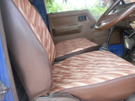 ขาย 6 ล้อ TOYOTA (BU87)115 แรง 2 ใบปัด รถบ้านแท้ๆ เครื่องแรง ดี คัซซีดีมาก สวย ไม่ผุ ไม่บวม พร้อมใช้งาน พร้อมโอน