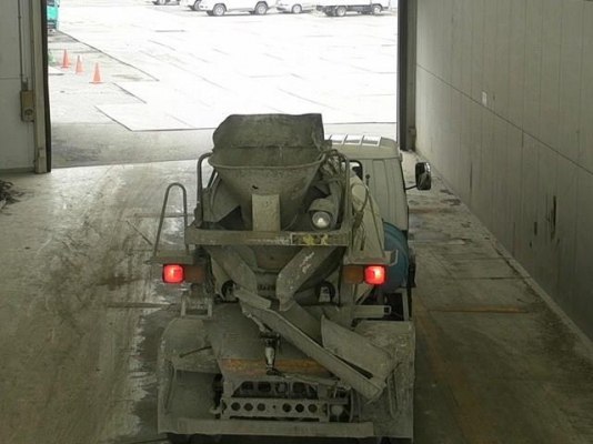 ขายรถโม่ปูนMITSUBISHI  FUSO