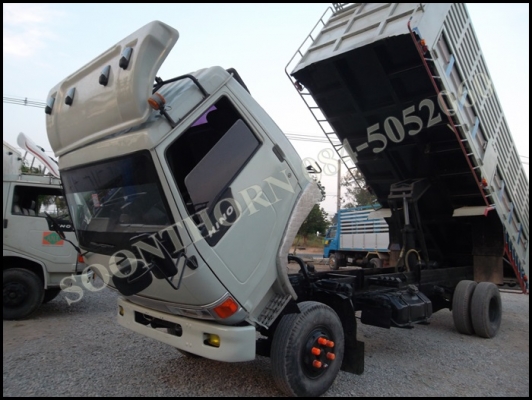 ขายด่วน รถบรรทุก 6 ล้อดั้ม HINO FC2W 120 แรง ซุบเปอร์เสี่ย(รถห้าง)ดั้มเกษตร สภาพสวย พร้อมใช้งาน ราคาสุดคุ้ม ขายด่วน รถบรรทุก 6 ล้อดั้ม HINO FC2W 120 แรง ซุบเปอร์เสี่ย(รถห้าง)ดั้มเกษตร สภาพสวย พร้อมใช้งาน ราคาสุดคุ้ม