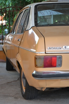 รถคลาสสิคFORD ESCOR แต่งสวยสภาพดี รถคลาสสิคFORD ESCOR แต่งสวยสภาพดี