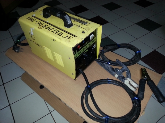 ขายตู้เชื่อมAC WELDER DG-200Aสภาพพร้อมใช้งานได้เลย