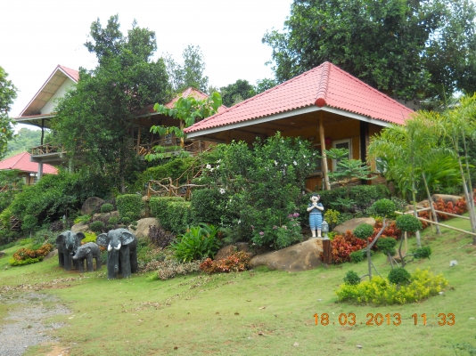 ขายรีสอร์ทพร้อมดำเนินกิจการวิวสวยๆบนเขายายเที่ยง