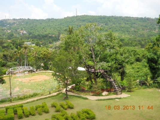 ขายรีสอร์ทพร้อมดำเนินกิจการวิวสวยๆบนเขายายเที่ยง