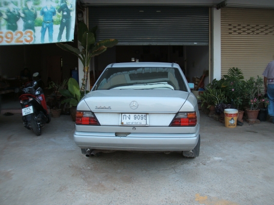 ขายด่วน รถเบ็นซ์ 190E เครื่องเดิม เบ็นซิน สภาพเครื่องดี ช่วงล่างดี แอร์เย็นดี ใช้งานน้อย วิ่ง 105,000 แม. สีบรอนเทา