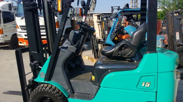 รถยก มิตซูบิชิ รุ่นใหม่ล่าสุด น้ำหนักยก 1.5 ตัน เครื่องดีเซล เกียร์ออโต้ รถยก มิตซูบิชิ รุ่นใหม่ล่าสุด น้ำหนักยก 1.5 ตัน เครื่องดีเซล เกียร์ออโต้