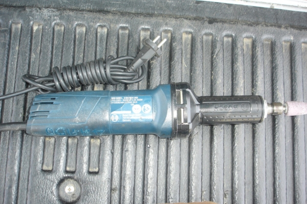 ขายเครื่องเจียรคอยาว bosch รุ่น GGS 5000 L