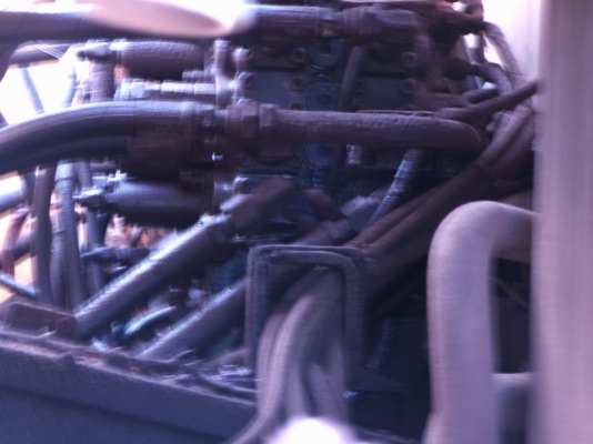 VOLVO รถแบคโฮพร้อมใช้ ช่วงล่างดี เอวดี ไฟฟ้าครบ VOLVO รถแบคโฮพร้อมใช้ ช่วงล่างดี เอวดี ไฟฟ้าครบ