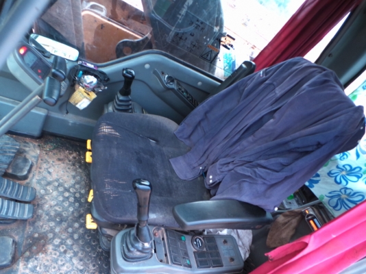 VOLVO รถแบคโฮพร้อมใช้ ช่วงล่างดี เอวดี ไฟฟ้าครบ VOLVO รถแบคโฮพร้อมใช้ ช่วงล่างดี เอวดี ไฟฟ้าครบ