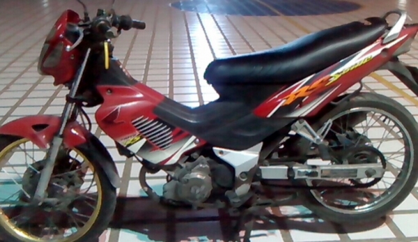 ขายโซนิคปี45ตามสภาพขายถูก9999สนใจ0853647170