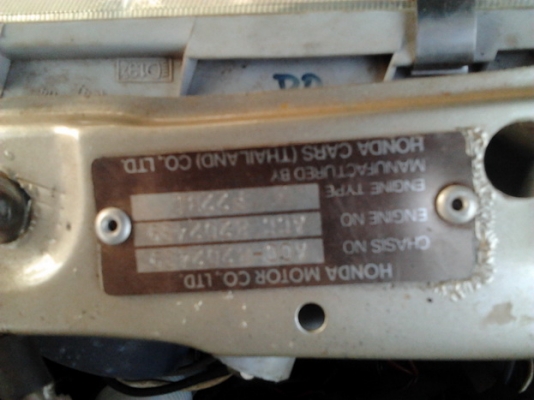 ขายรถเก๋ง HONDA ACCORD โฉมท้าย2ก้อน ปี39/96 เครื่องV ติดแก๊สLPG เกียร์ออโต้ ภายในเบาะหนัง สาย CD แอร์ พ.พาวเวอร์ พร้อม กระจกไฟฟ้า ปรับข้างไฟฟ้า ใช้งานปกติ ล็อครีโมท ล้อแม็ก17 ยางดี4เส้น 205/45/17 สีสวย เคยมีชนมาแต่ไม่ลึกเก็บงานแล้ว พร้อมใช้งาน ราคาต่อรองไ