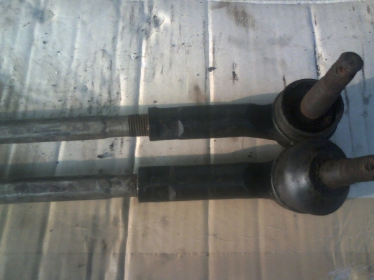 ลูกหมากแร็ก Mazda Protege