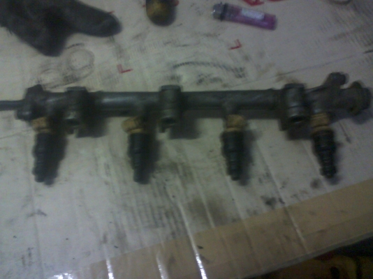 หัวฉีดพร้อมราง Mitsubishi 4g 63