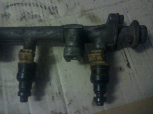 หัวฉีดพร้อมราง Mitsubishi 4g 63