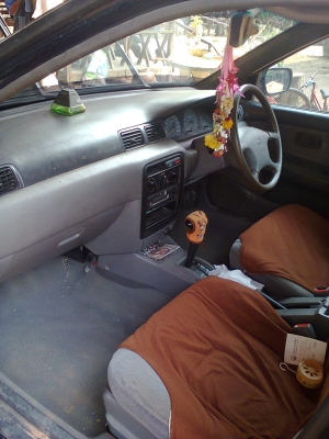 ขายรถเก๋งราคาถูก