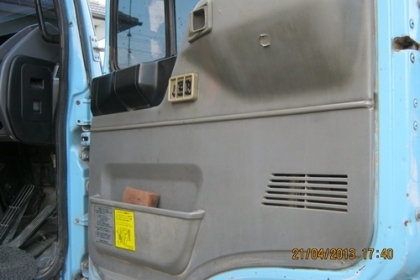ขายรถบรรทุกหกล้อดั้มดินฮีโน่หัวสิงห์ไฮเทค KR300 เครื่อง HO7C
