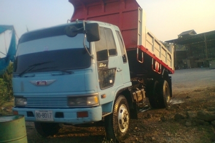 ขายรถบรรทุกหกล้อดั้มดินฮีโน่หัวสิงห์ไฮเทค KR300 เครื่อง HO7C