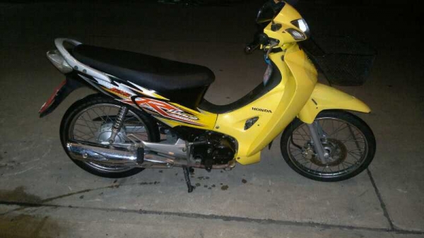 wave125 R เดิมๆสีสวย 16500 บาท
