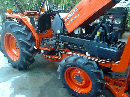 ขายด่วนรถไถ KUBOTA 45DI (45แรงม้า) อุปกรณ์ 3 ชิ้น