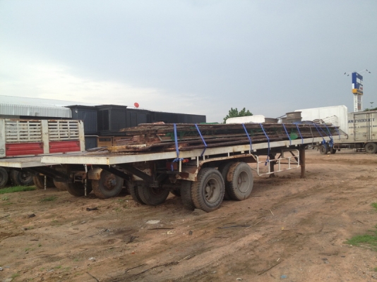 ขาย หางเทรลเลอร์ 2 เพลาพื้นเรียบมีทะเบียนทุกหางตามสภาพหางสภาพสวยครับมี 3 หางครับ